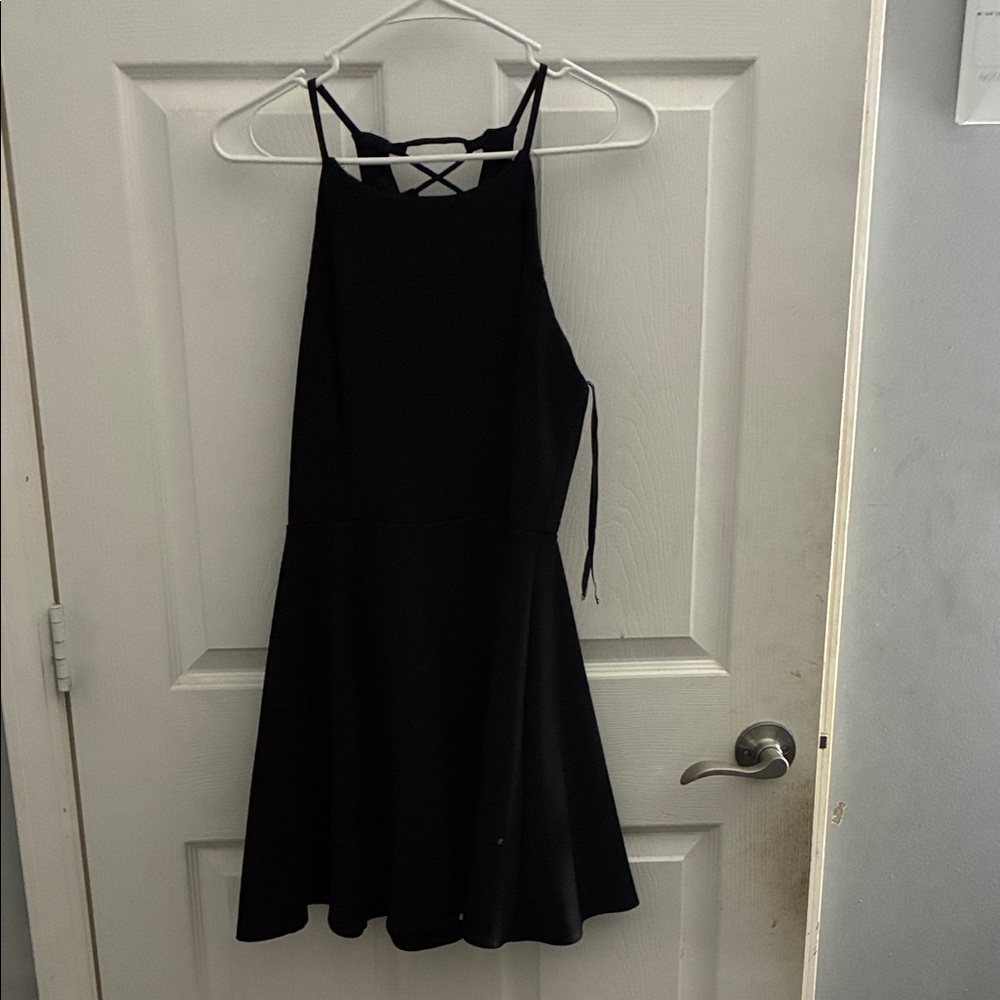 Elegant Black Sleeveless Dress